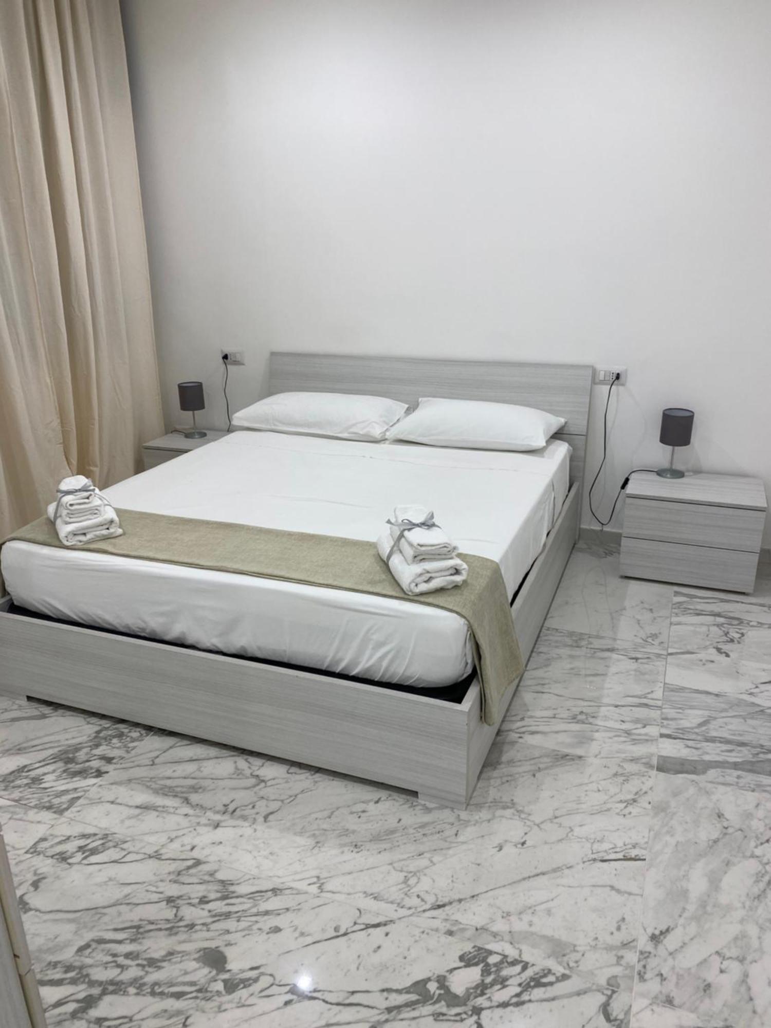 B&B De Rossi185 Bari Exterior foto