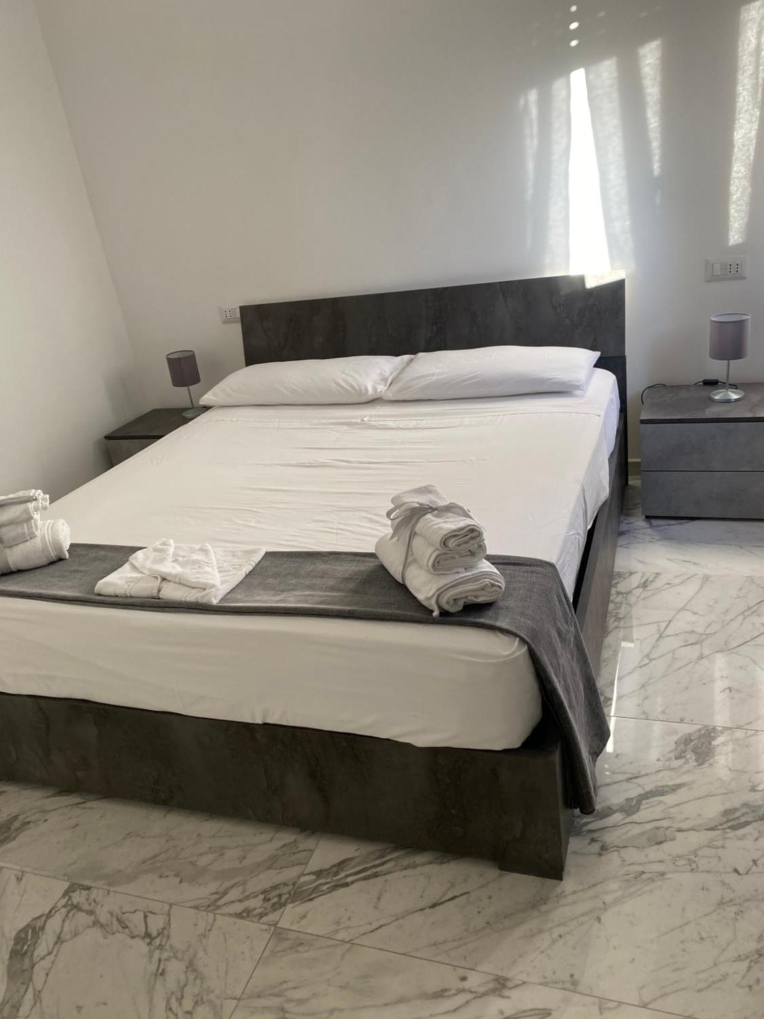 B&B De Rossi185 Bari Exterior foto